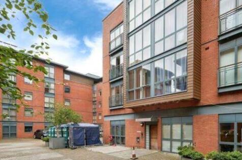 1 bedroom flat for sale