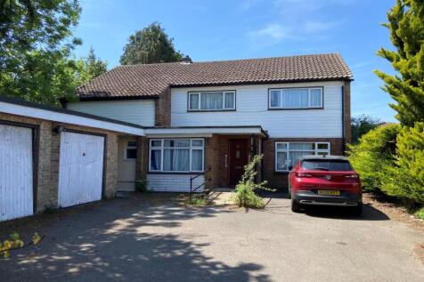 8 bedroom detached house for sale