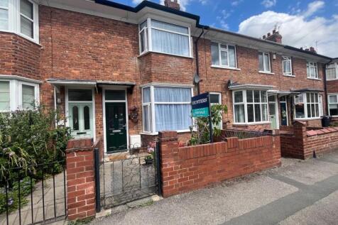 Main Avenue, York, YO31 0RT 2 bed terraced house for sale
