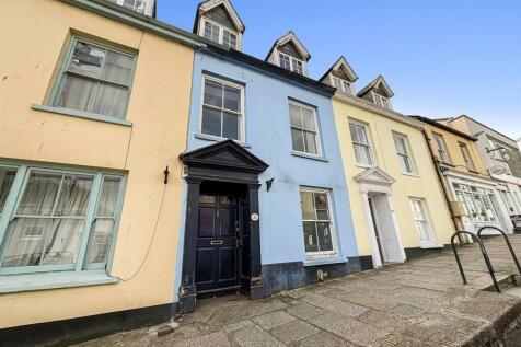 Penryn 5 bed terraced house for sale