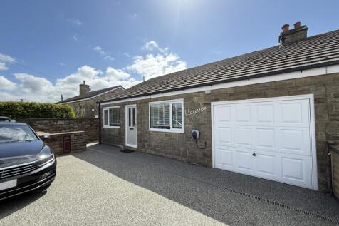 2 bedroom bungalow for sale