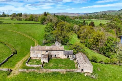 Farmhouse & Land, Barnard Castle DL12 2 bed detached house for sale