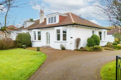 3 bedroom semi-detached bungalow for sale