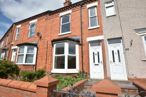 Terraced house for sale