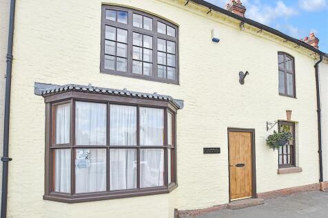 4 bedroom terraced house for sale