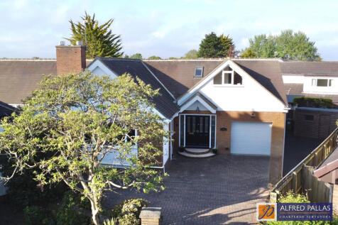 Mayfield Drive, Cleadon 4 bed detached house for sale