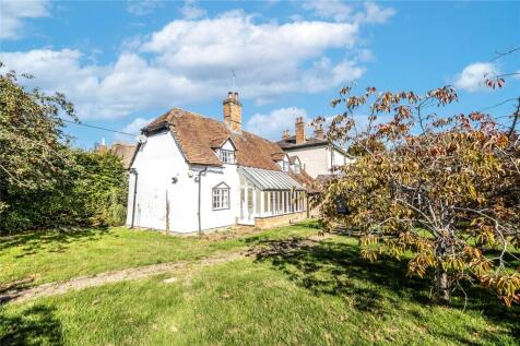 4 bedroom semi-detached house for sale