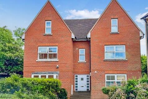 Cavell Court, Bishop's Stortford CM23 6 bed detached house for sale
