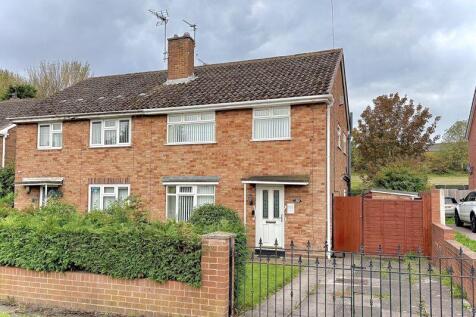 Daley Road, Bilston, WV14 8AZ 3 bed semi