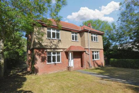 Mill Road, Cromer 4 bed detached house for sale