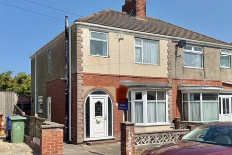 WOODSLEY AVENUE, CLEETHORPES 3 bed semi