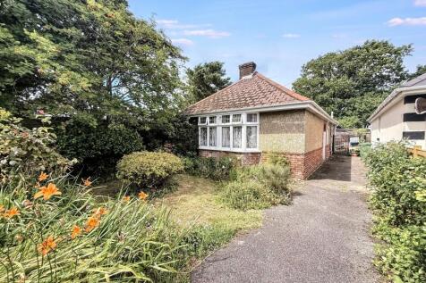 Oakdale 3 bed detached bungalow for sale
