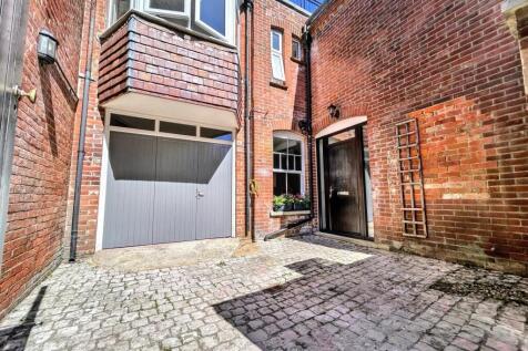 Swanage 4 bed terraced house for sale