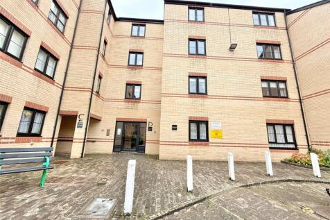 Alexandra Road, Barnstaple, Devon, EX32 2 bed apartment for sale