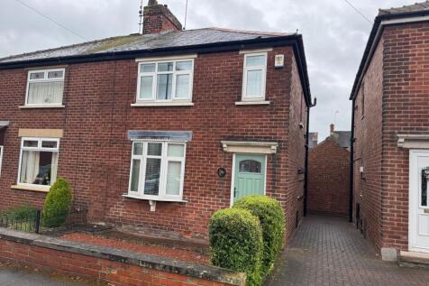 2 bedroom semi-detached house for sale