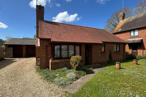 The Meadows, Watlington 3 bed bungalow for sale