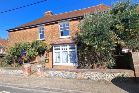 York Road, Littlehampton 2 bed end of terrace house for sale