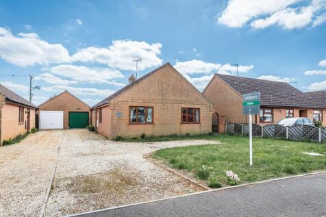 East Winch 3 bed detached bungalow for sale