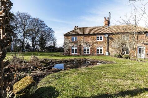 Castle Rising 3 bed cottage for sale