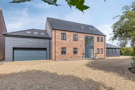 Chain Free in Wisbech St. Mary 5 bed detached house for sale