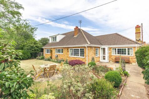 Archdale Close, West Winch, PE33 5 bed chalet for sale