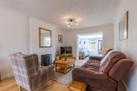 Grimston 3 bed detached bungalow for sale