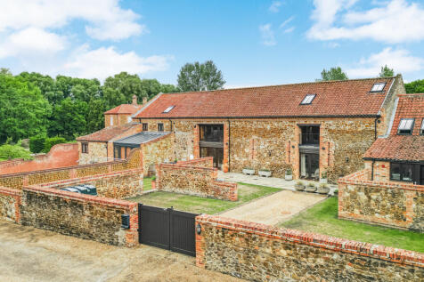 Chain Free in Middleton 4 bed barn conversion for sale