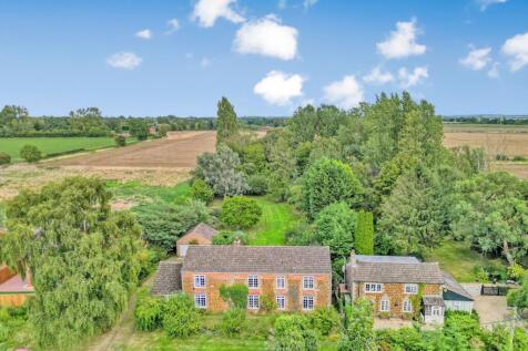 West Winch 5 bed detached house for sale