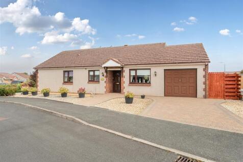 Harrier Court, Whitehaven CA28 3 bed detached bungalow for sale
