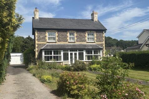 Pandy, Abergavenny 4 bed detached house for sale