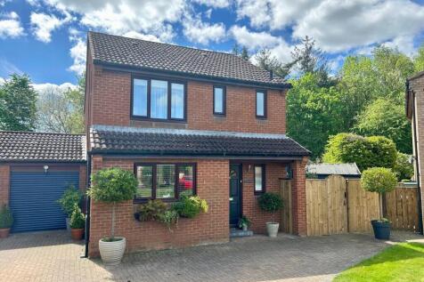 The Grange, Newton Aycliffe, DL5 3 bed detached house for sale