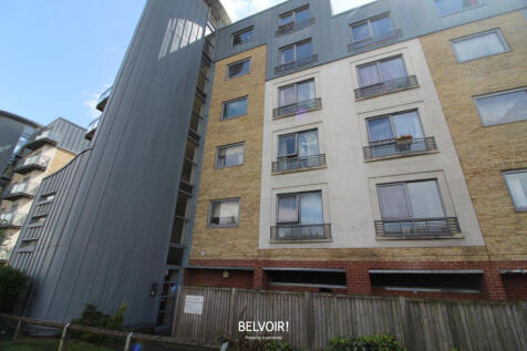 Wherstead Road, Ipswich, IP2 2 bed flat for sale