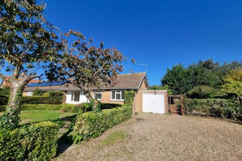 Post Mill Gardens, Grundisburgh, IP13 2 bed semi