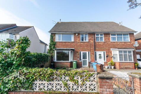 Dorset Road, Lytham St. Annes... 3 bed semi