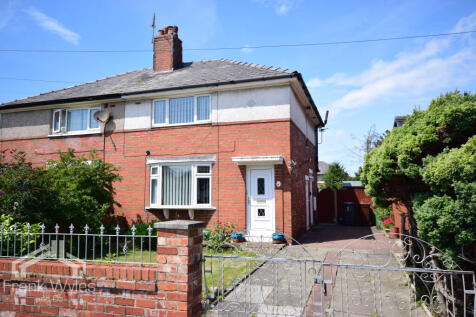Cudworth Road, Lytham St. Annes... 2 bed house for sale