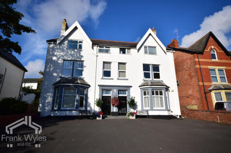 Flat 9, Conway Court, 13