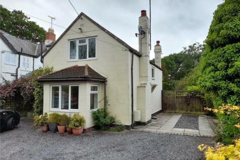 2 bedroom detached house for sale