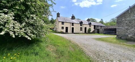 3 bedroom property for sale