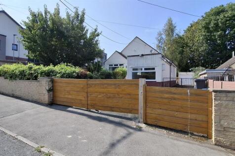 Station Road, Llanddulas, Abergele 3 bed detached bungalow for sale