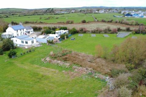 Llanfachraeth, Holyhead 7 bed property for sale