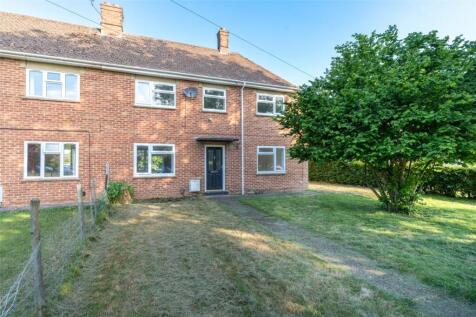 Barnes Crescent, Wimborne, Dorset, BH21 3 bed semi