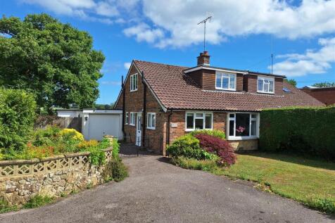 Littleworth Lane, Partridge Green 3 bed semi