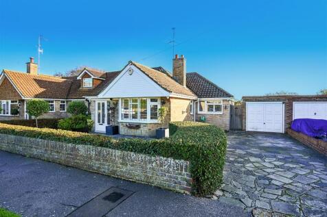 3 bedroom semi-detached bungalow for sale