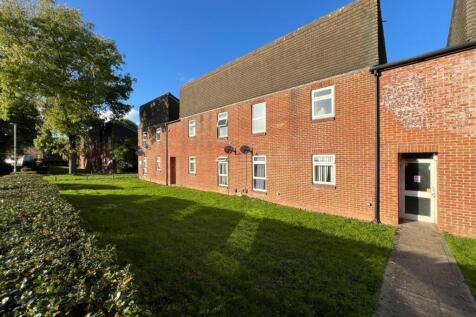 Stamford Close, Toothill 1 bed apartment for sale