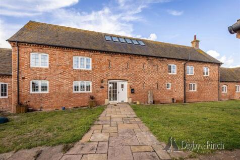 Works Lane, Barnstone, Nottingham 4 bed barn conversion for sale