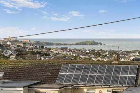 1 bedroom semi-detached house for sale