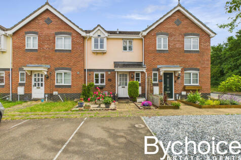 Brybank Road, Haverhill, Suffolk 3 bed terraced house for sale