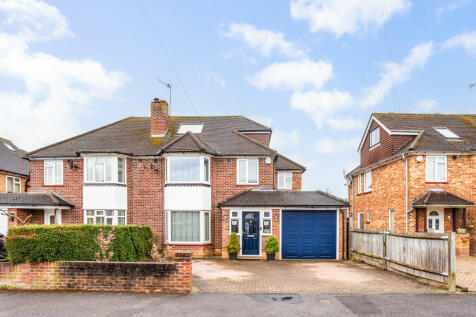 4 bedroom semi-detached house for sale