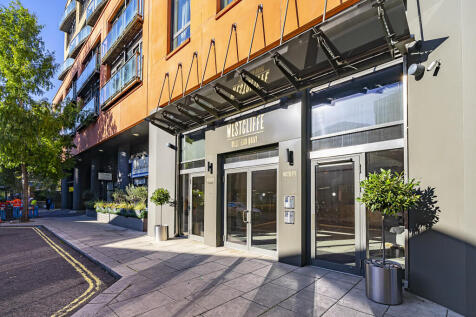 3 bedroom flat for sale
