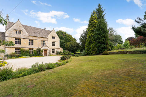 7 bedroom house for sale